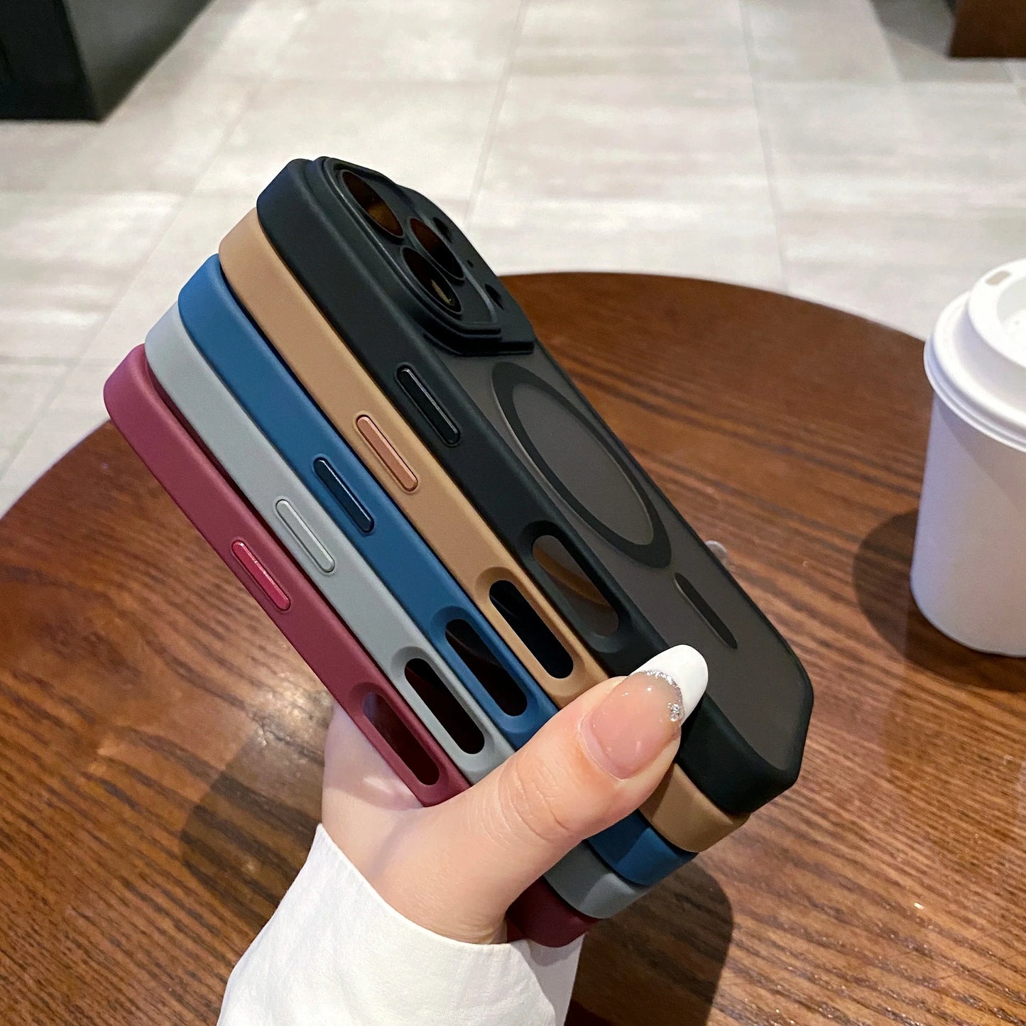 Matte Magnetic Wireless Charge Case For iPhone 17 Pro Max 17 Air 17 Pro 17 Lens Glass Film Clear Hard Bumper Back Cover
