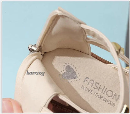 Summer New Kids Sandals Girls Princess Rivet Sandals Soft Children Beach Shoes Fashion Roman Sandals Size 21-36 Versatile