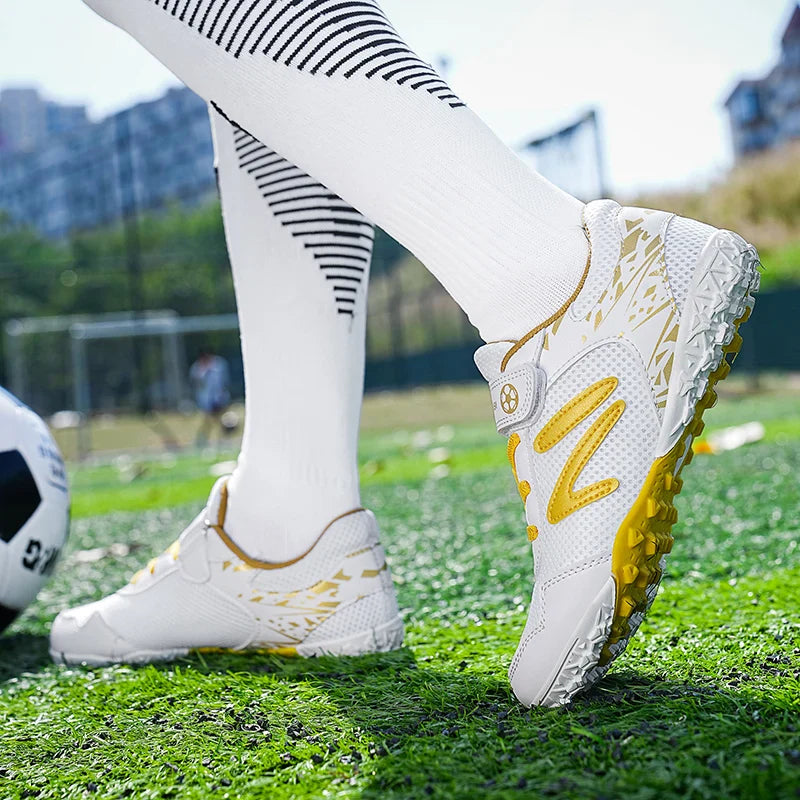 Kids Soccer Shoes FG/TF School Football Boots Boys Girls Cleats Grass Sneakers Child Outdoor Athletic Training Sports Footwear