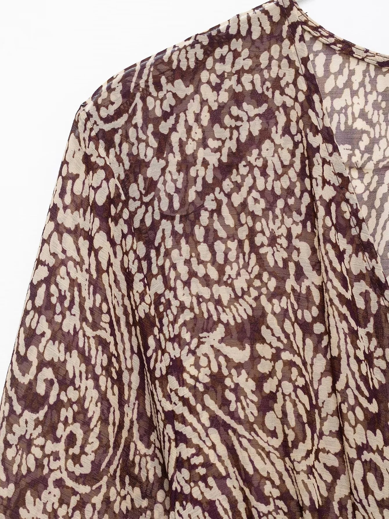 2025 Spring New Product Women's Stacked Decorative Printed V-neck Midi Dress Fashion Retro Pattern Printed Skirt