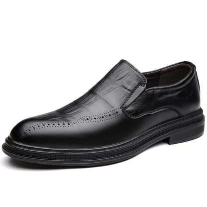2026 Spring Autumn New Designer Brogue Shoes for Men Fashion Business Casual Shoes Male Solid Color Leather Shoe Loafers Man