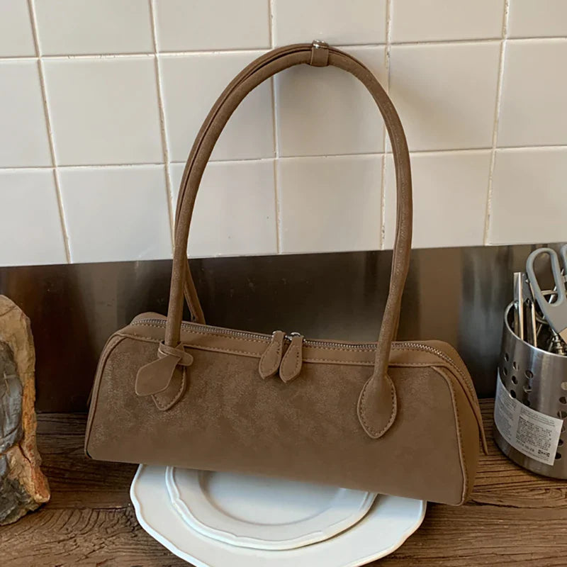 Vintage Suede Long Shoulder Bag 2026 New Women Shoulder Bag Luxury Ladies Handbag Female Commuter Shopping Underarm Bag