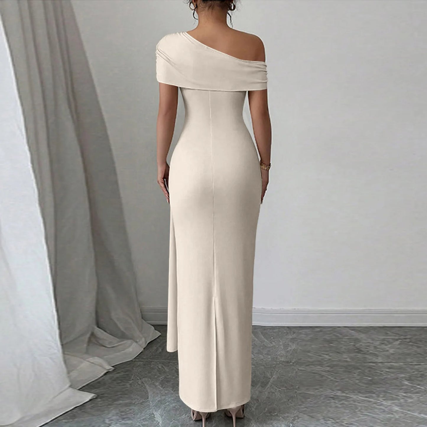 Vestidos Longos de Festa Sensuais para Mulheres, Vestido de Cor Sólida sem Mangas com Decote Diagonal, Vestido Maxi Plissado Justo, Vestido Bodycon Moderno