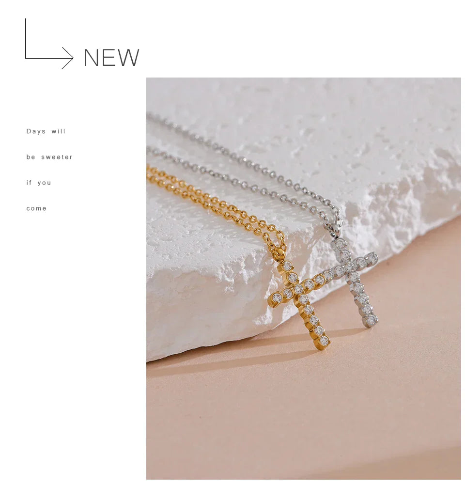 Delicate Shiny Cubic Zirconia 316L Cross Pendant Necklace for Women Stainless Steel High Quality Jewelry Water Resistant