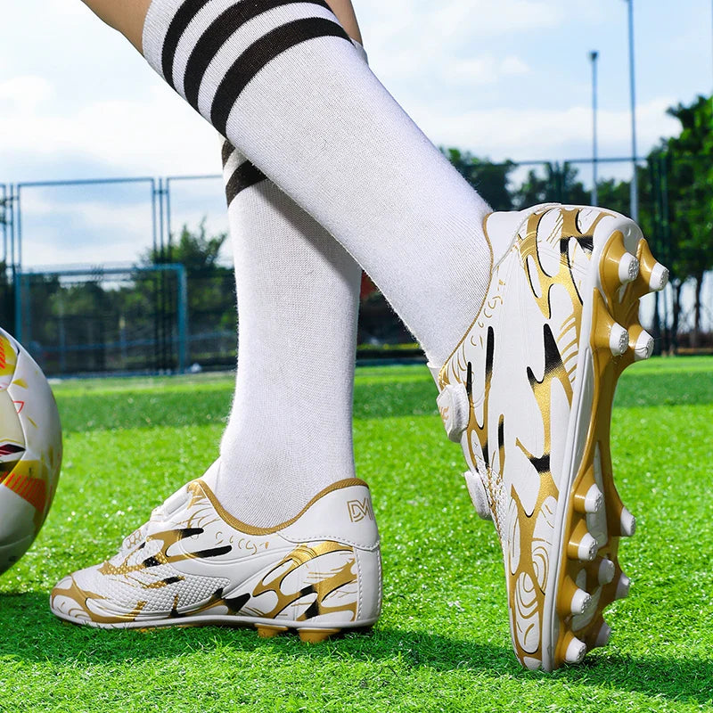 New Men Kids Football Boots Ultralight Boys Professional Soccer Shoes Cleats Non-Slip Match Grass Training Shoes Drop Shipping