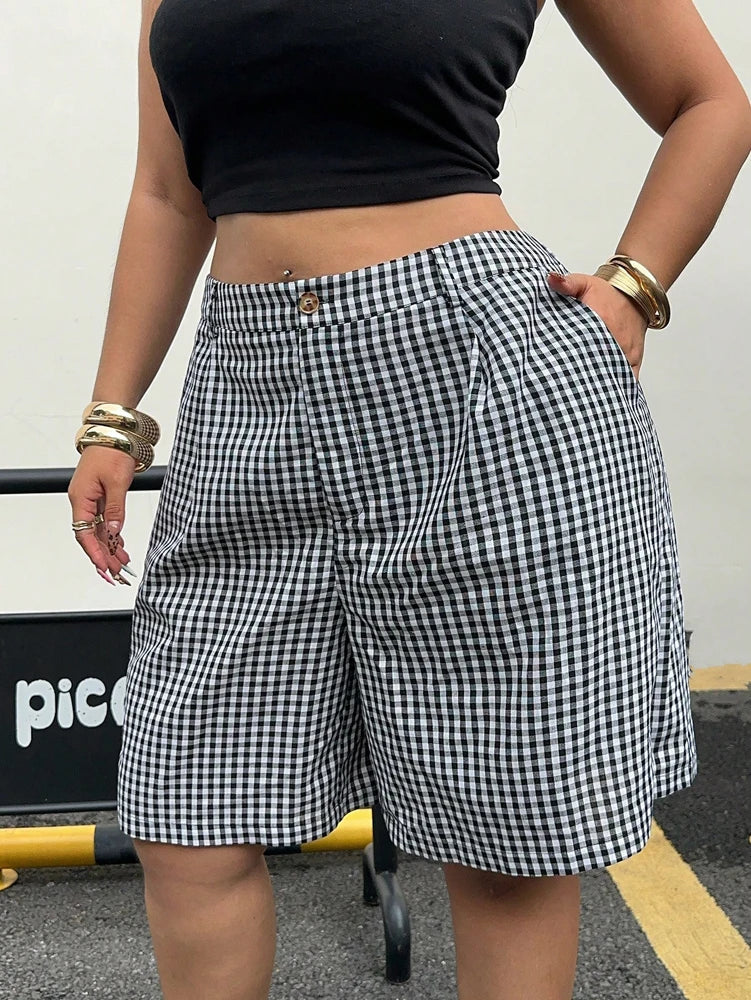 Ladies plus Size Spring Simple Casual Black White Plaid Shorts Wide Leg Pants Trousers for Women