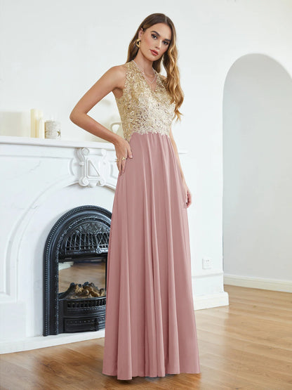 Elegant Long Prom Dresses Patchwork A-Line Evening Dress Chiffon Embroidery Appliques V-Neck Halter Illusion Back Party Gowns