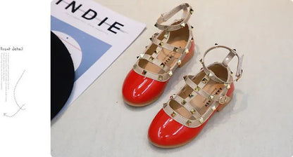 Girls Shoes Spring Children Shoes Girl Rivets Princess Autumn Toddler Girls Kids Flat Shoes T-Tied Style Girls Summer Sandals