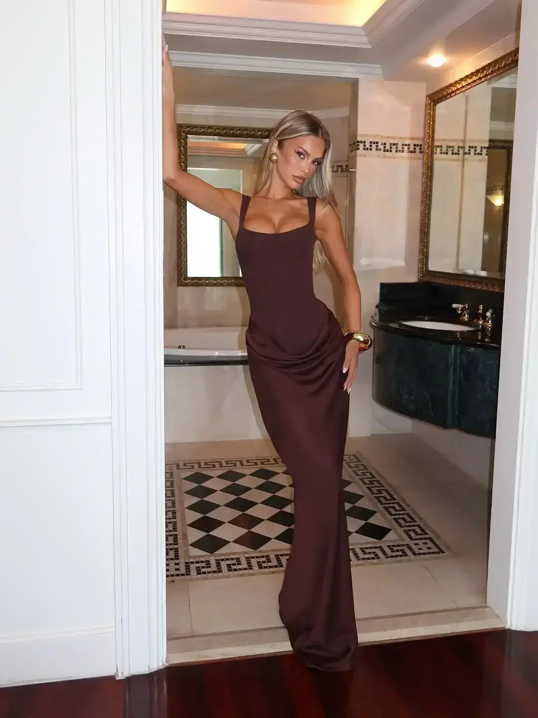 Solid Pleated Sling Dress Square Neck Sleeveless Off-shoulder Waist Cinching Slim Women Dresses Fashion Evening Party Gowns 2025