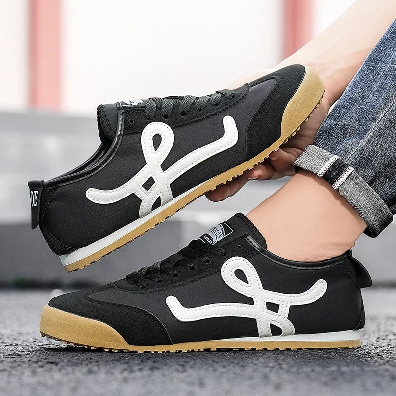 Men Casual Shoes Men Fashion Lightweight Cloth Running Sneakers Outdoor Comfortable Walking Sport Shoes Breathable Jogging Shoes