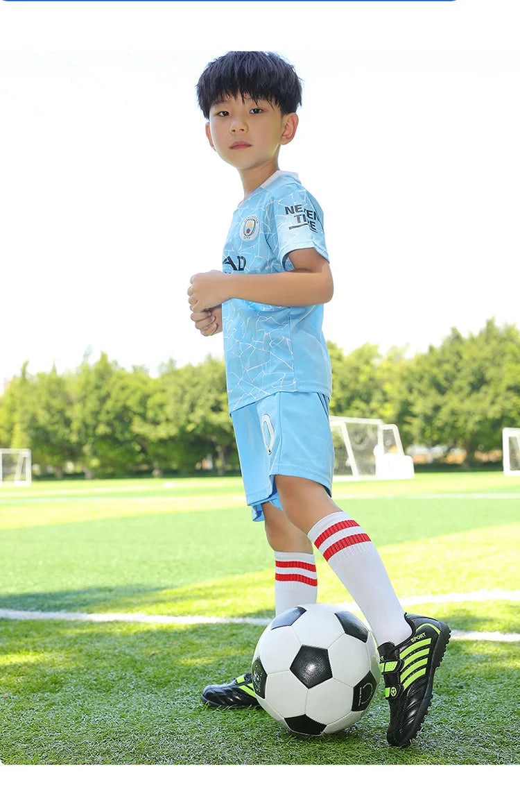 Hot Sale Children Soccer Shoes Cheap Football Cleats Training Football Boots Kids Boy Futsal Turf Sneakers zapatos de fútbol