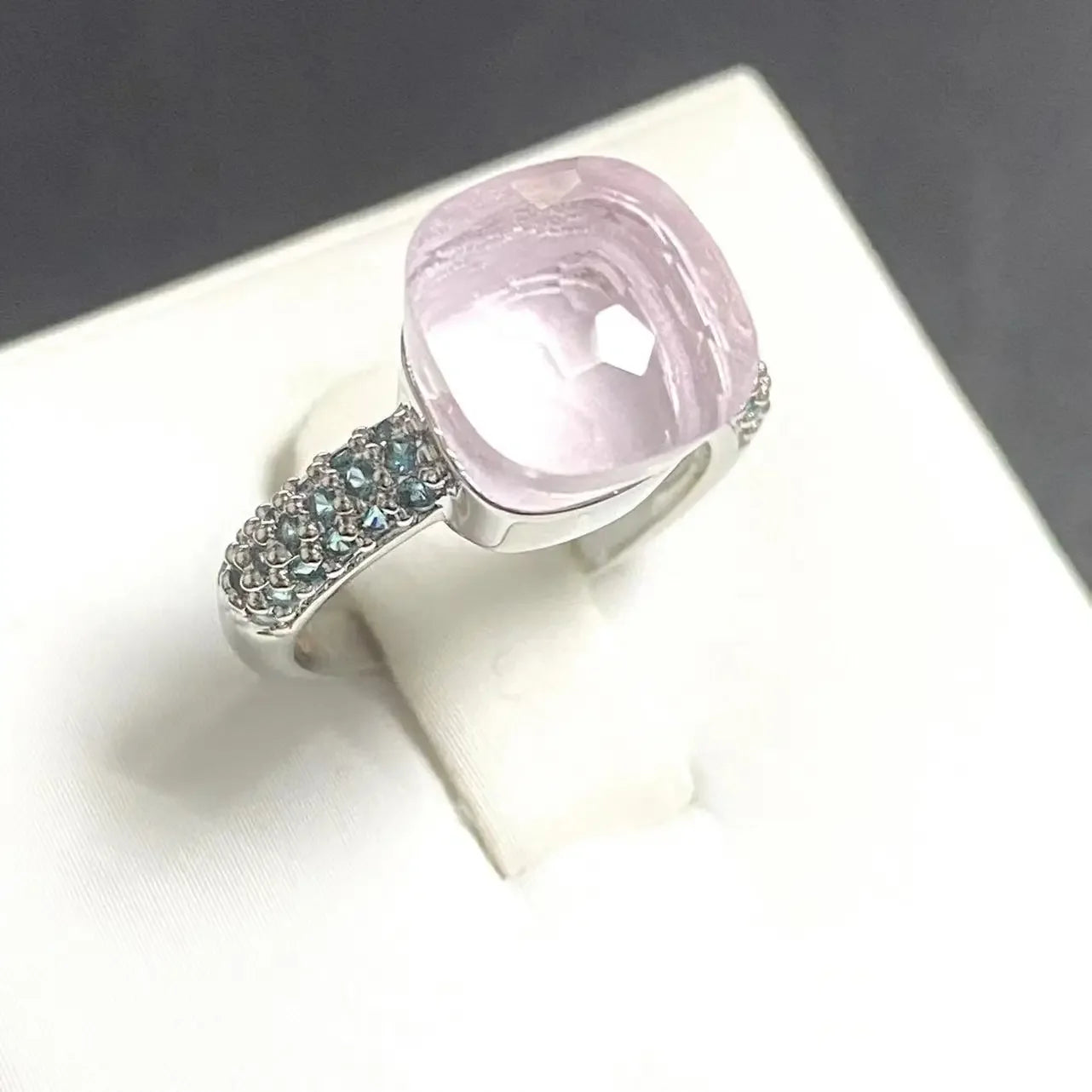 10.6mm Classic Ring for Women Light Blue Zircon Blue Topaz Candy Water Drop Crystal Ring Platinum Plated Jewelry Gift