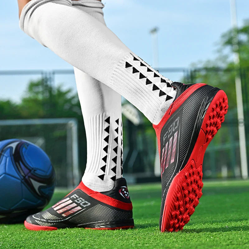 2555 High Quality Mens Soccer Shoes SLIP-ON Non-Slip Turf Soccer Cleats Boys TF/FG Training Football Boots Chuteira Campo F50
