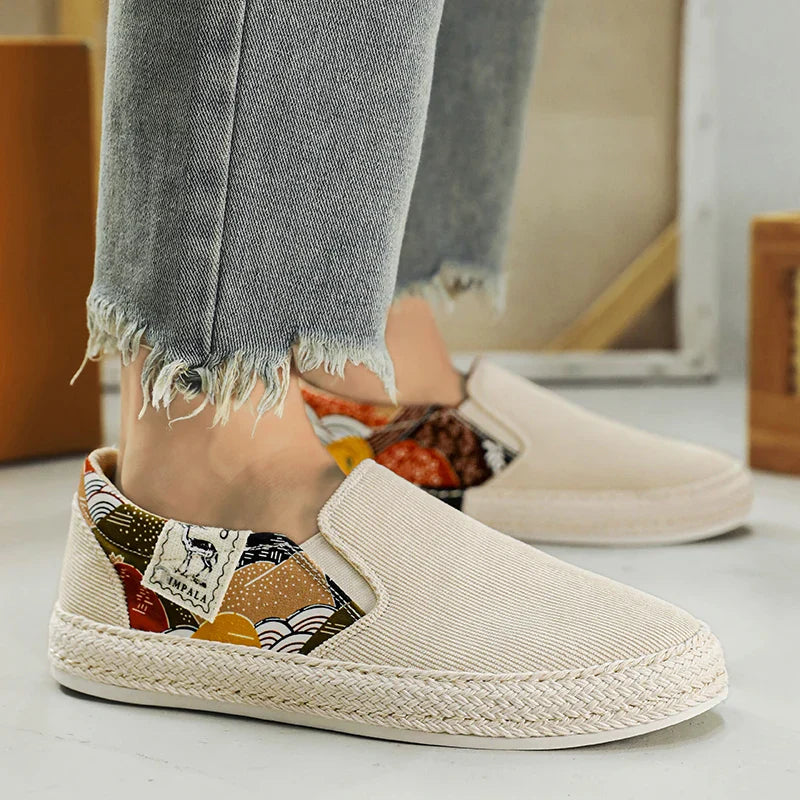 New men's youthful and trendy outdoor casual simple personality slip-on lazy casual shoes