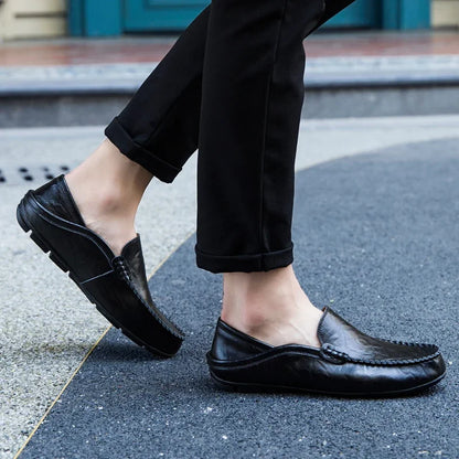 Genuine Leather Men Casual Shoes Luxury Brand Designer Men Loafers Moccasins Breathable Slip on Male Boat Shoes Plus Size 37-47