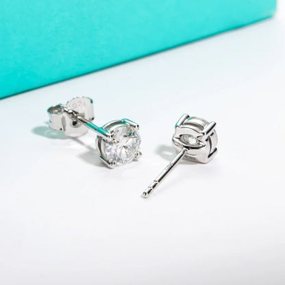 Moissanite Earrings （Not participating in the event.）