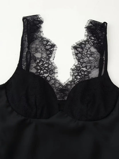 European and American style 25 winter new lace detail decoration heart-shaped neckline fine shoulder strap silk texture top