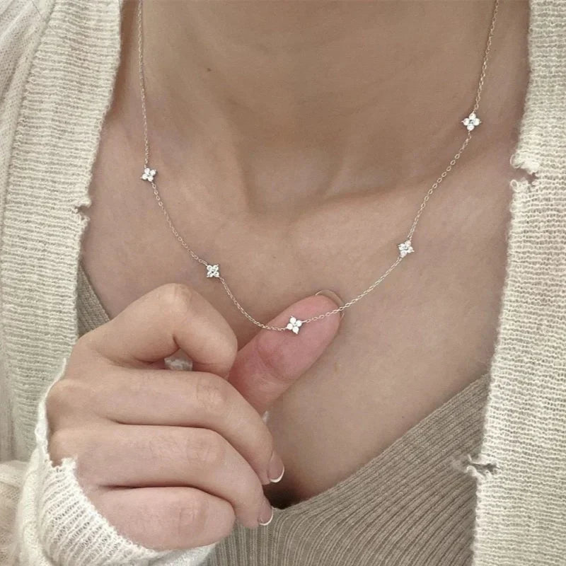 Gorgeous Four-leaf Flower Inlaid Zircon Chain Necklace for Women Elegant Luckly Choker Party Jewelry Birthday Gifts