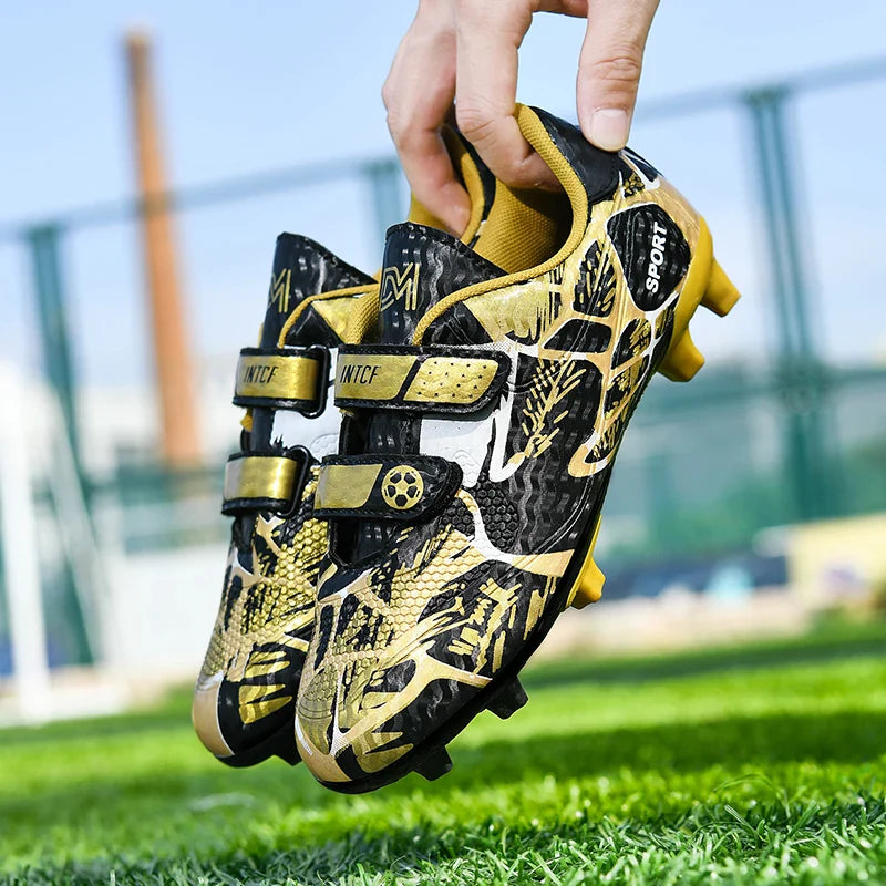 Professional Football Shoes Kids Futsal Sneakers Outdoor Low-cut Soccer Shoes Boys Lightweight Non-slip Children's Sports Shoes