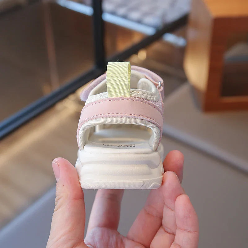 2026 Summer New Children's Sports Sandals Girls' Beach Shoes Fashion Butterfly Classic Sweet and Casual Soft Bottom Sandals