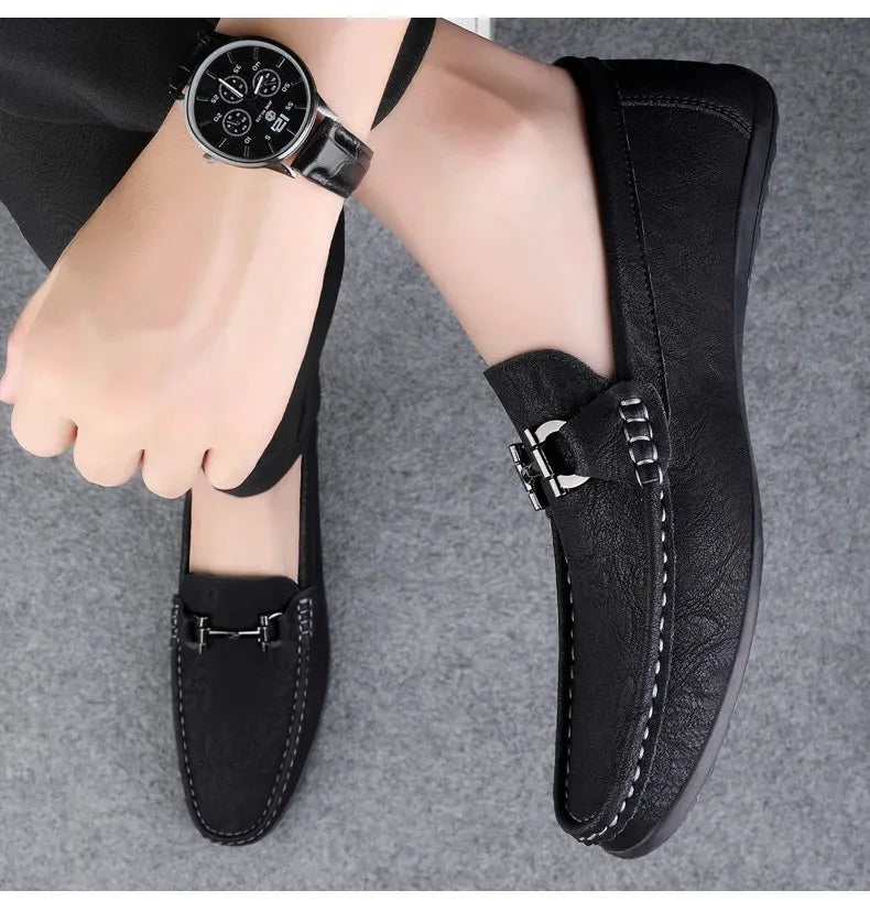 Men's shoes large size simple men's lazy casual shoes for men's black light driving loafers men's shoes leather shoes