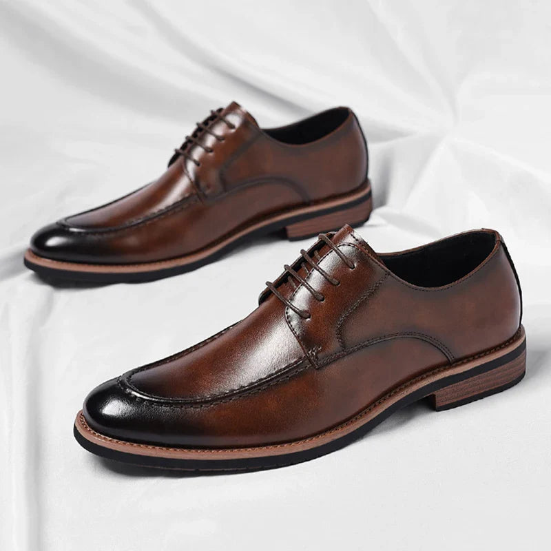 Fashion Designer's New Gentleman's Brown and Black Lace-up Men's Formal Leather Shoes