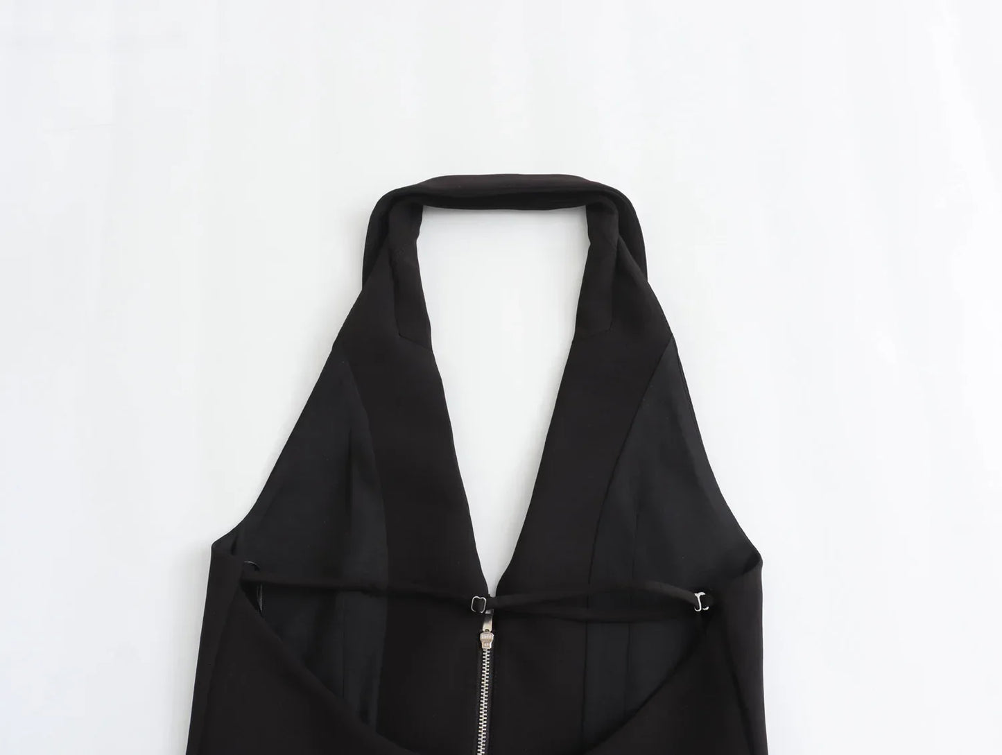 2025 Summer Women’s Sleeveless Zip Front Vest | Lapel Waistcoat for Office Casual Outing | Black/White Daily Versatile