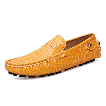 Patent Leather Beanie Shoes for Men 2025 New Spring and Summer Large Size Patent Leather Casual British Leather Shoes for Women Slip-On Slip-On Shoes