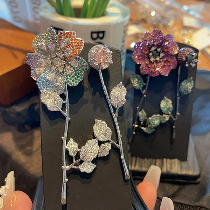 Summer New Women's Personalized Asymmetric Design Retro 3D Flower Earrings Small Design Rose Earrings Female
