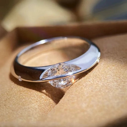 Anel de Casamento em Moissanite de 1 Quilate para Mulheres, Anéis de Noivado Solitário de Diamante Brilhante em Prata Esterlina 925 com Certificado