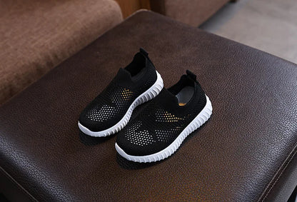 Children Running Sneakers Boys Girls Casual Mesh Breathable Anti-Slip Walking Patchwork Tenis Toddler Soft Soled Girls Shoes