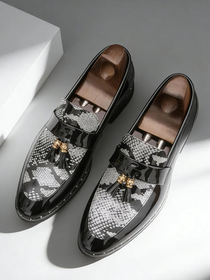 Men's Business Formal Slip-On Loafers Pointed Toe Patent Leather Shoes with Shiny Tassel & Snake Print, Suitable Office Party
