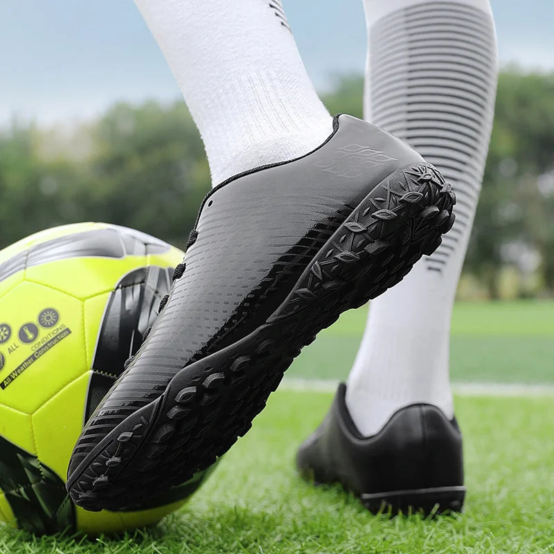 Professional Children Football Shoes Men Kids Soccer Shoes Boys Football Boots EU Size 33-45