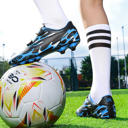 New Hot Kids Soccer Shoes School Football Boots Boys Girls Cleats Grass Sneakers Child Outdoor Athletic Training Sports Footwear