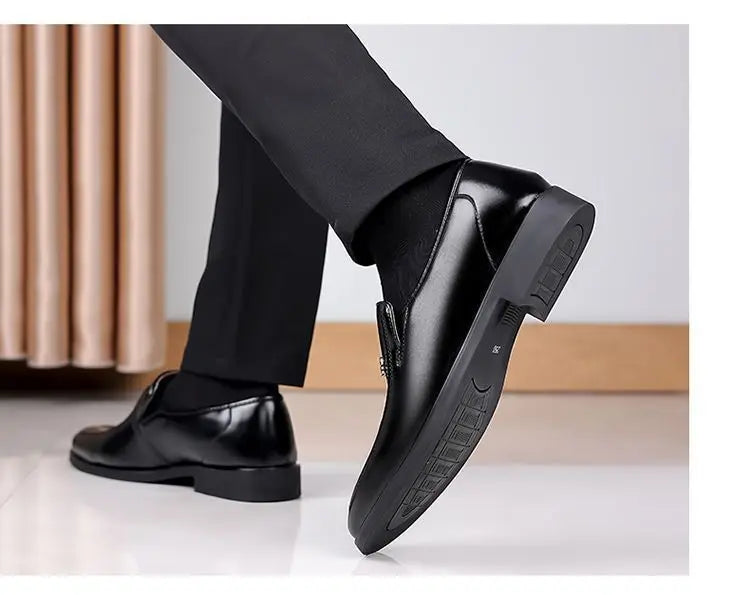Soft Cowhide Leather Men's Business Shoes Anti-Slip Work Shoes for Middle-Aged And Elderly Fathers Comfortable Breathable Rub...