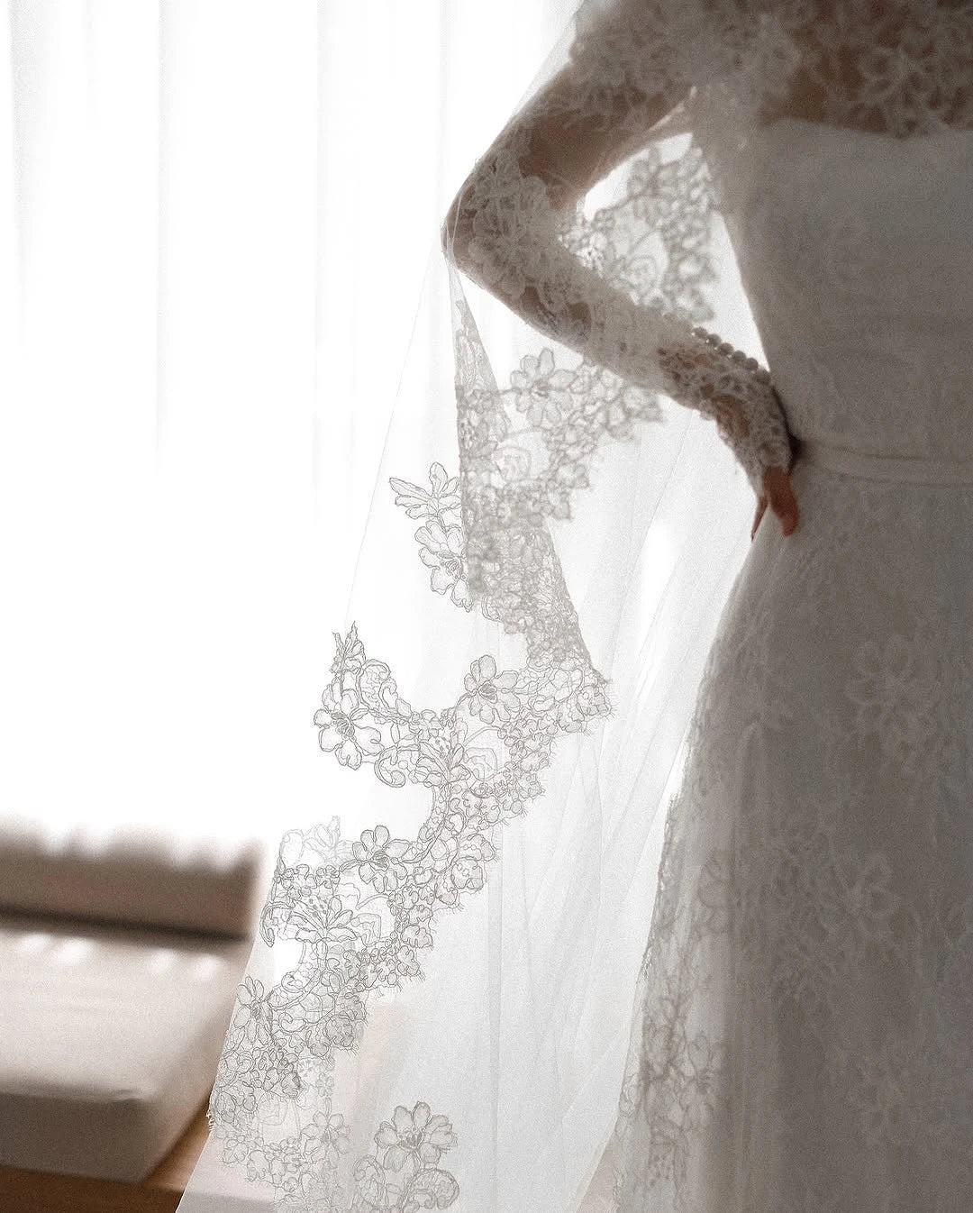 Lace Appliques Wedding Dresses A-Line High Neck Girdling Hazy Feeling Bridal Gown Floor-Length Bride Gowns 2026 Customized