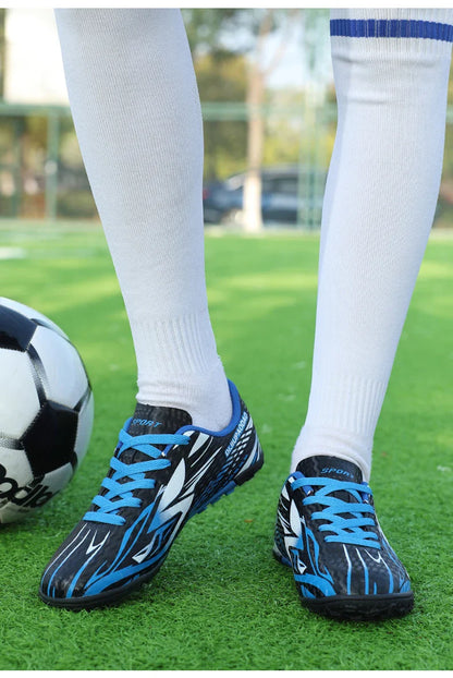 Outdoor Children's Football Shoes Low-cut Kids Soccer Shoes Sports Shoes Comfy Non-Slip Training Shoes For Boys Futsal Sneakers