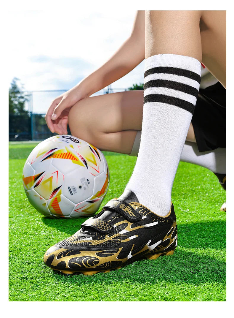 Children Football Shoes Professional Indoor Non Slip TF/FG Fast Grass Boys Match Wear Resistant Training Football Shoes for Kids