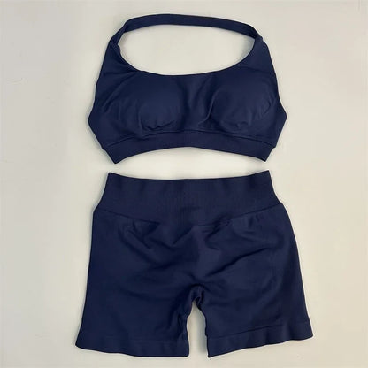 Yoga Shorts Set Seamless Yoga Set Workout Scrunch Shorts Sets Halter Sports Bra Scrunch Shorts Fitness Clothes Gym Suit