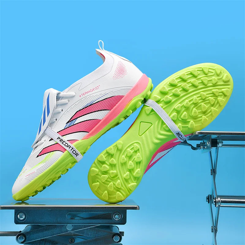 Autumn Hot Selling Racing Professional Adult Football Shoes Flexible and Lightweight Sports Shoes Training Daily Nail Shoes