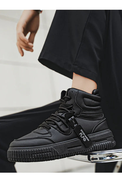 Novos Tênis Casuais de Moda Cano Alto Sapatos de Skate Botas Estudantis Masculinas e Femininas Tendência Resistente ao Desgaste Casais Bicolores