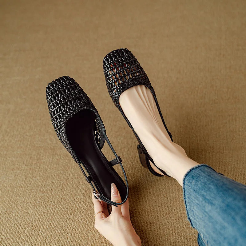 French square-toed woven high-heeled sandals, 2025 summer new skeletonized fashionable leather fabric mid-heel women's shoes