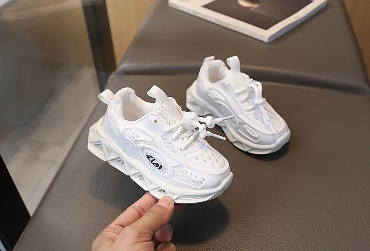 Baby Shoes 2025 Spring Autumn New Boys and Girls Light Up Clunky Sneaker Small and Medium-sized Children's Soft Soled Baby Shoes