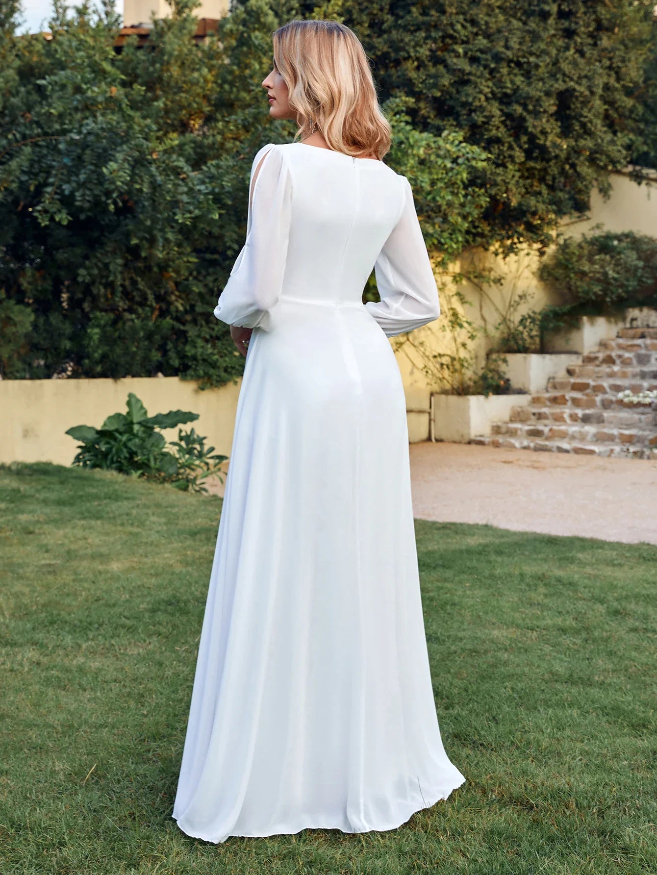 Elegant Women's Evening Dresses Tulle Full Sleeve Sexy V-Neck Prom Gowns Appliques Empire Pleated A-Line Elegant Bridal Dress
