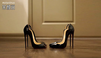 Spring and Autumn New Lacquer Wave V-neck High Heels 12cm Fashionable and Sexy Commuting Single Shoes