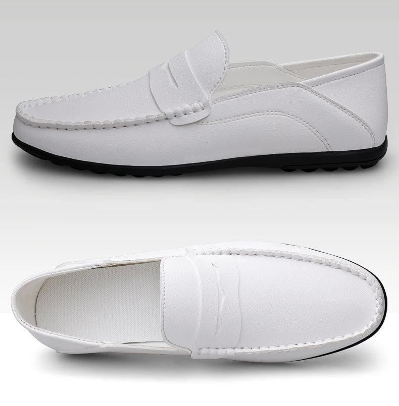 Men's plus size slip on casual shoes Four seasons new soft sole outdoor driving shoes white shoes youth Joker fashion tide shoes