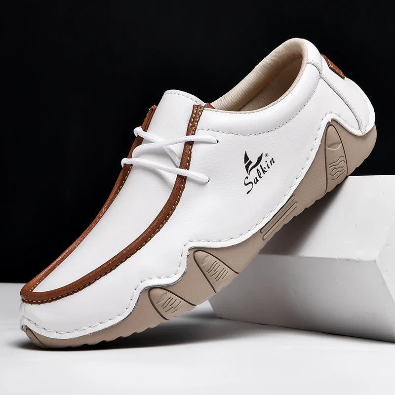 Novos Tênis Masculinos Casuais de Couro Feitos à Mão da Moda 2024 Design Sapatilhas Masculinas Mocassins Respiráveis Cano Baixo Sapatos Flats Dirigir Tamanho Grande
