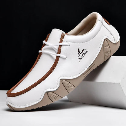 Novos Tênis Masculinos Casuais de Couro Feitos à Mão da Moda 2024 Design Sapatilhas Masculinas Mocassins Respiráveis Cano Baixo Sapatos Flats Dirigir Tamanho Grande
