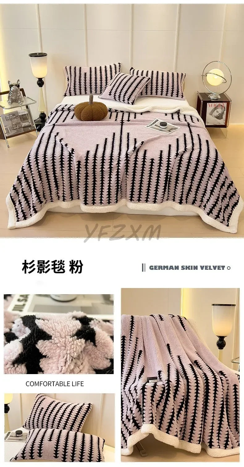 Super Thick and Warm Flannel Blanket Super Soft Fluffy Queen Size Bed Blanket Cozy Skin-friendly Multifunctional Nap Blanket