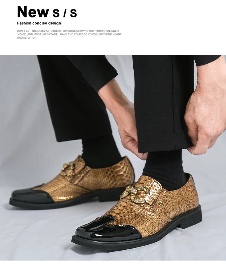 A man with a square-headed fish-scale patterned shiny leather shoe walked the runway in a formal business Derby groom's shoes